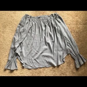 Strapless flow shirt with long sleeves